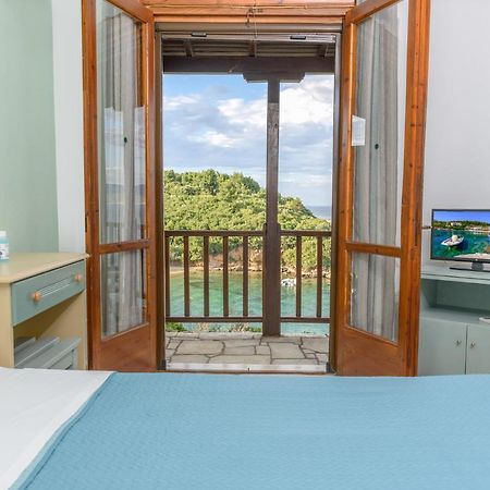 Studios Avra Agios Georgios  Екстер'єр фото