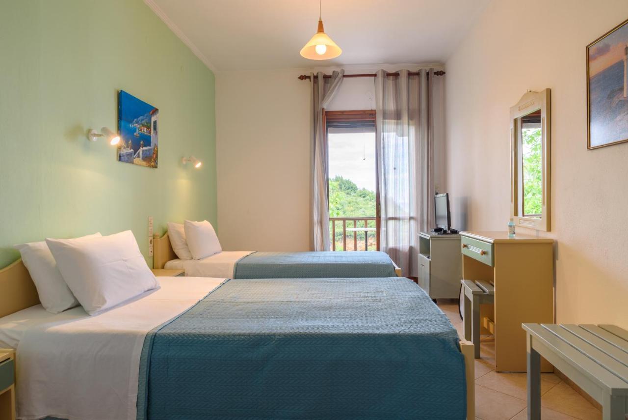 Studios Avra Agios Georgios  Екстер'єр фото