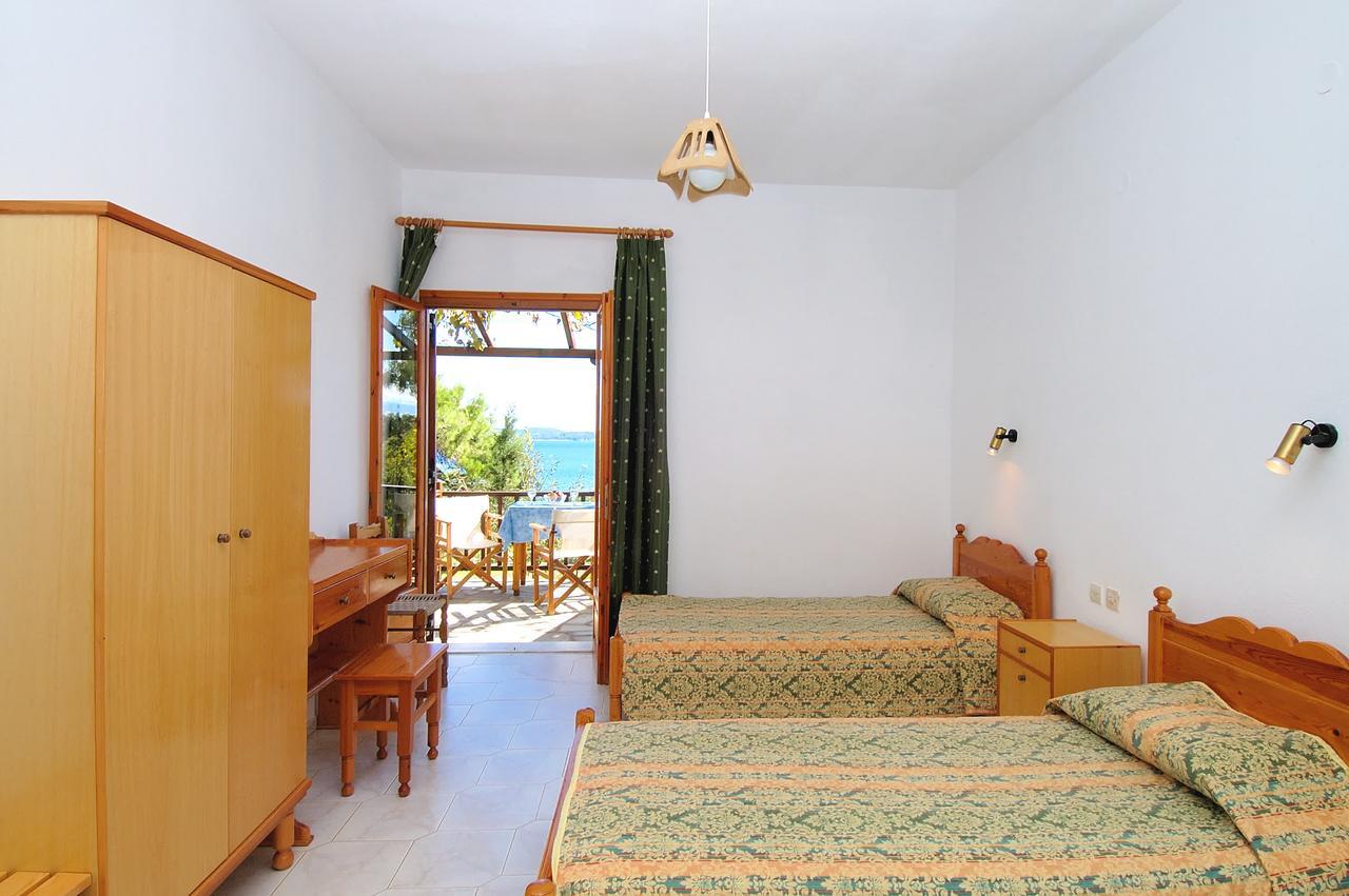 Studios Avra Agios Georgios  Екстер'єр фото