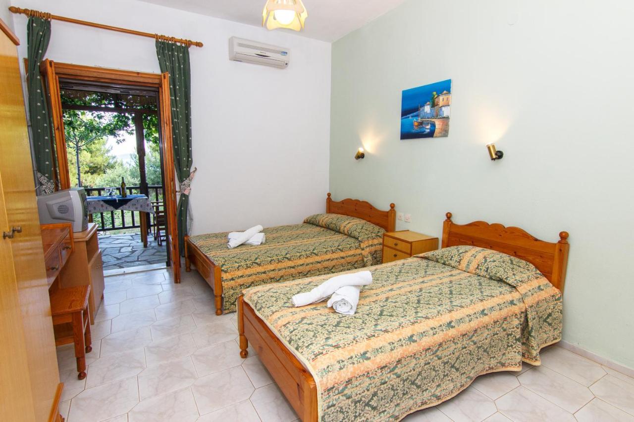 Studios Avra Agios Georgios  Екстер'єр фото
