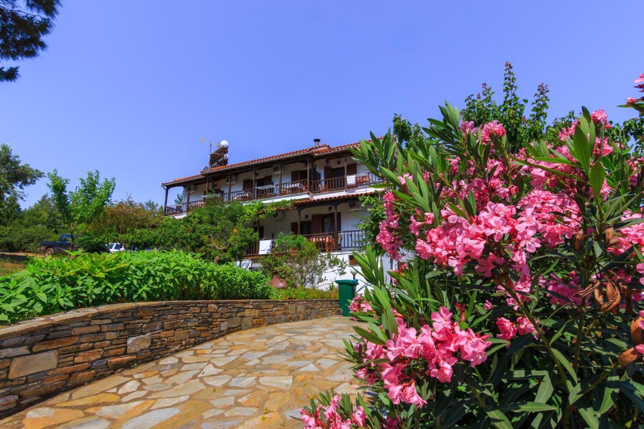 Studios Avra Agios Georgios  Екстер'єр фото