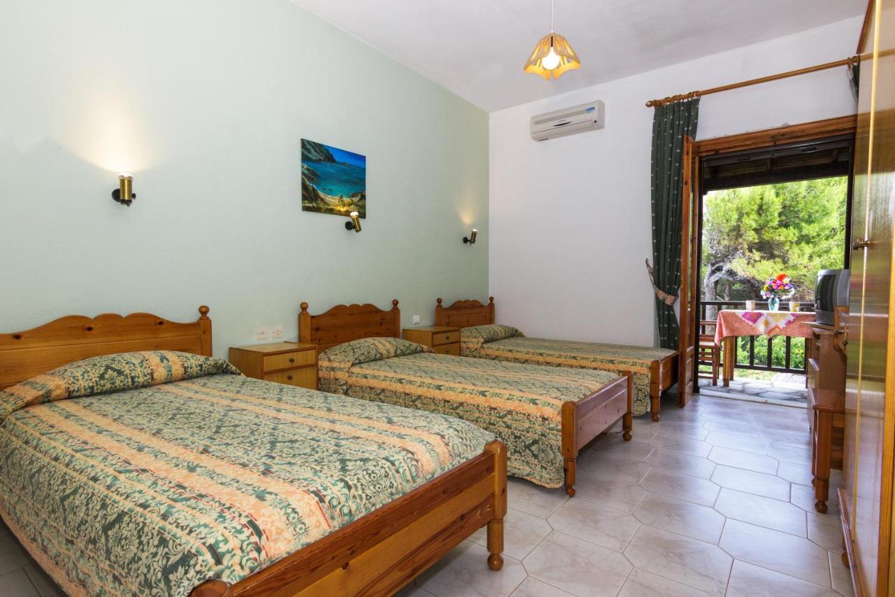 Studios Avra Agios Georgios  Екстер'єр фото