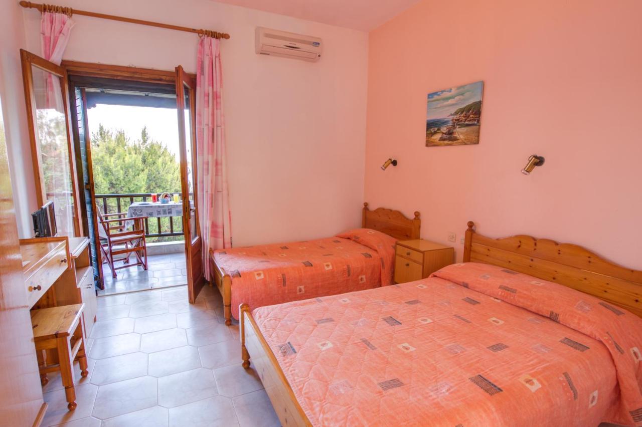 Studios Avra Agios Georgios  Екстер'єр фото