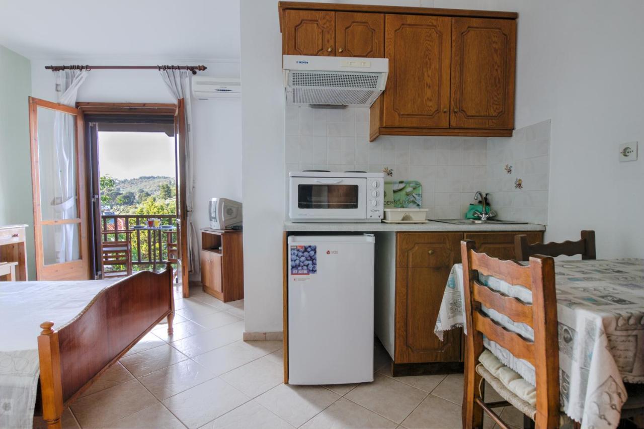 Studios Avra Agios Georgios  Екстер'єр фото